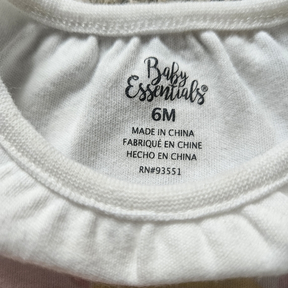 Baby Essentials Baby Girls 4-pc. "Mommy's Girl" Rainbow Clothing Set 6M - Picture 4 of 11